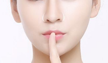 假体隆鼻会出现过敏排异的危害吗